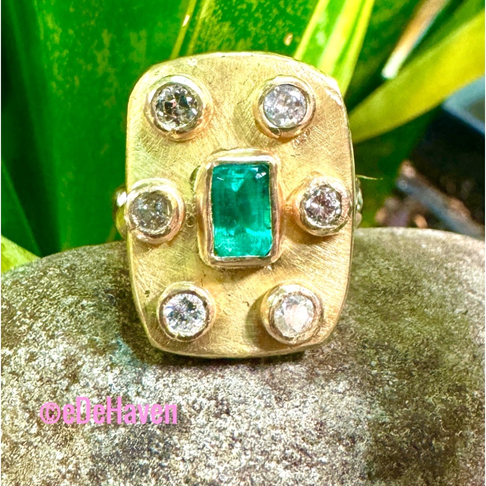E.DeHaven 18k Emerald & Diamonds ring - Picture 15 of 16